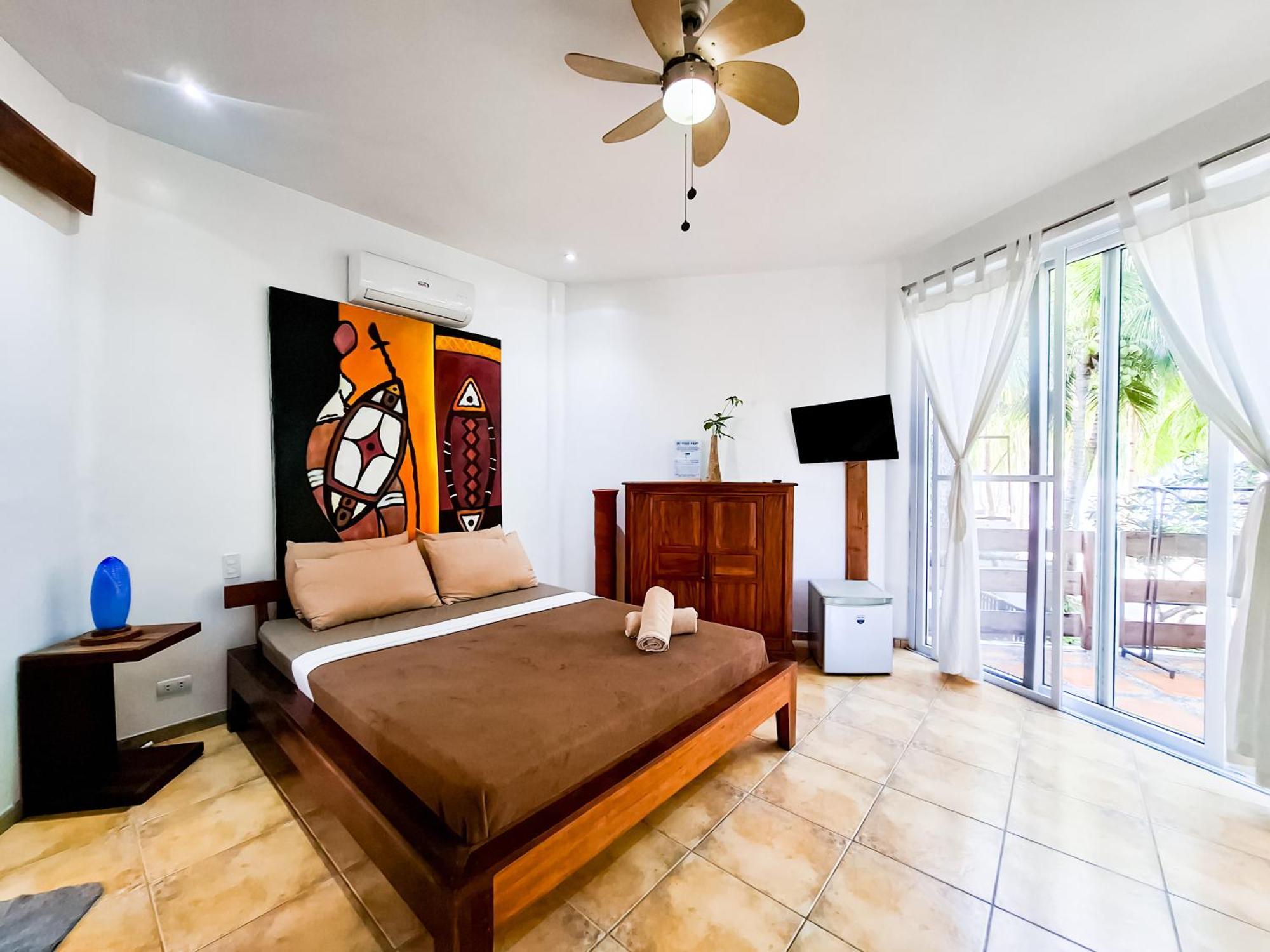 Aissatou Beach Resort Balabag  Экстерьер фото