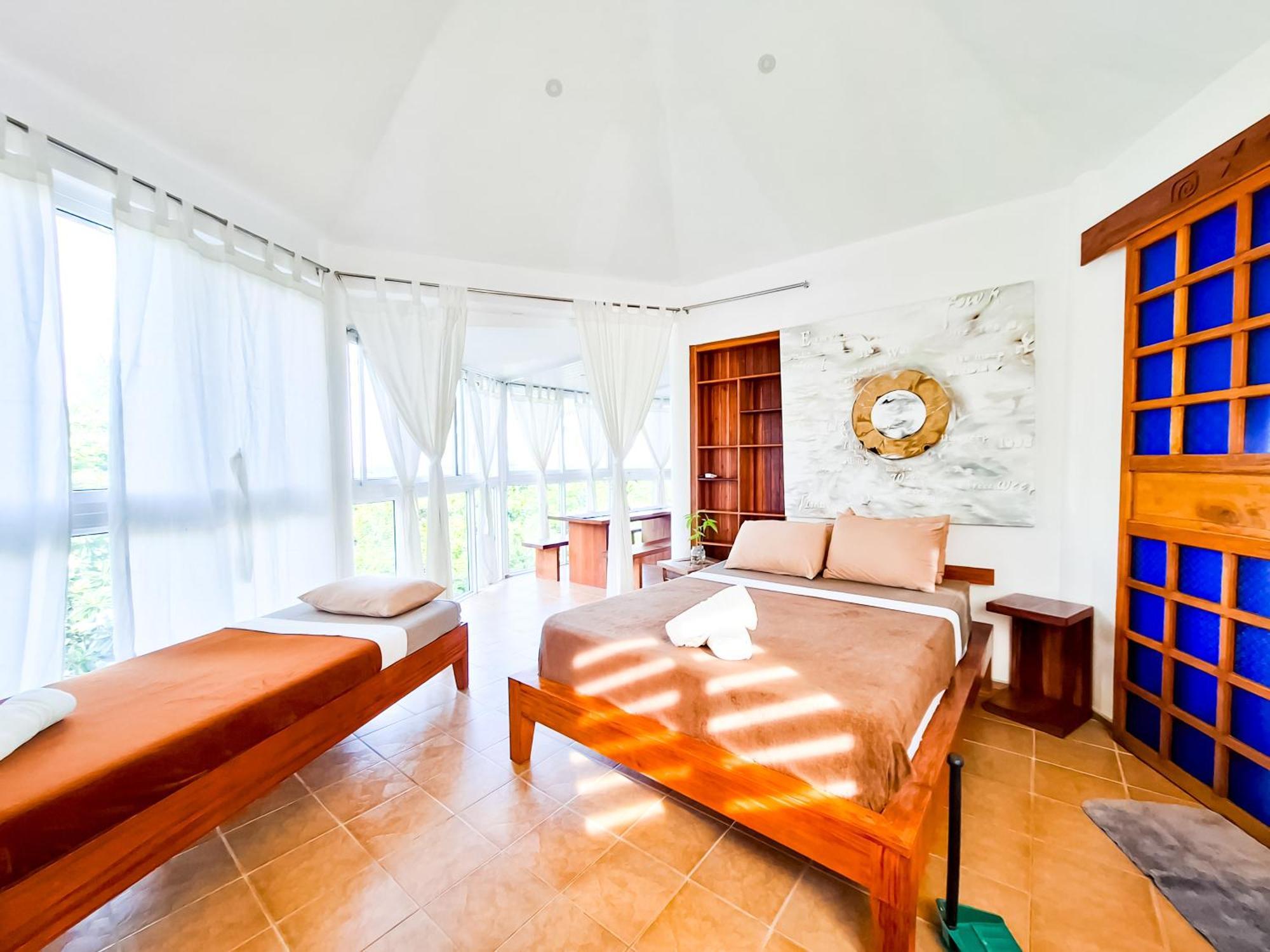 Aissatou Beach Resort Balabag  Экстерьер фото